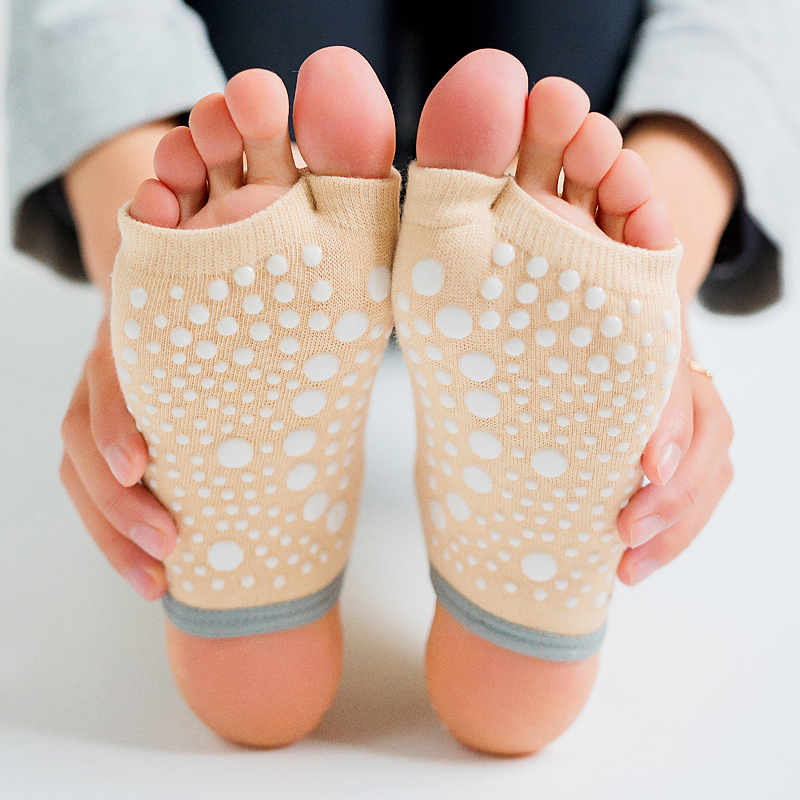 Hot Two Toe Yoga Socks Silicon - Pilates Yoga Hot ulasan dan harga